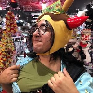 Meet your Posher, Argenis